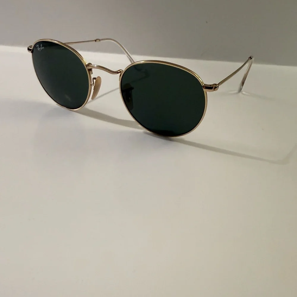 Ray-Ban Gold and Green Roundmetal Sunglasses Unisex